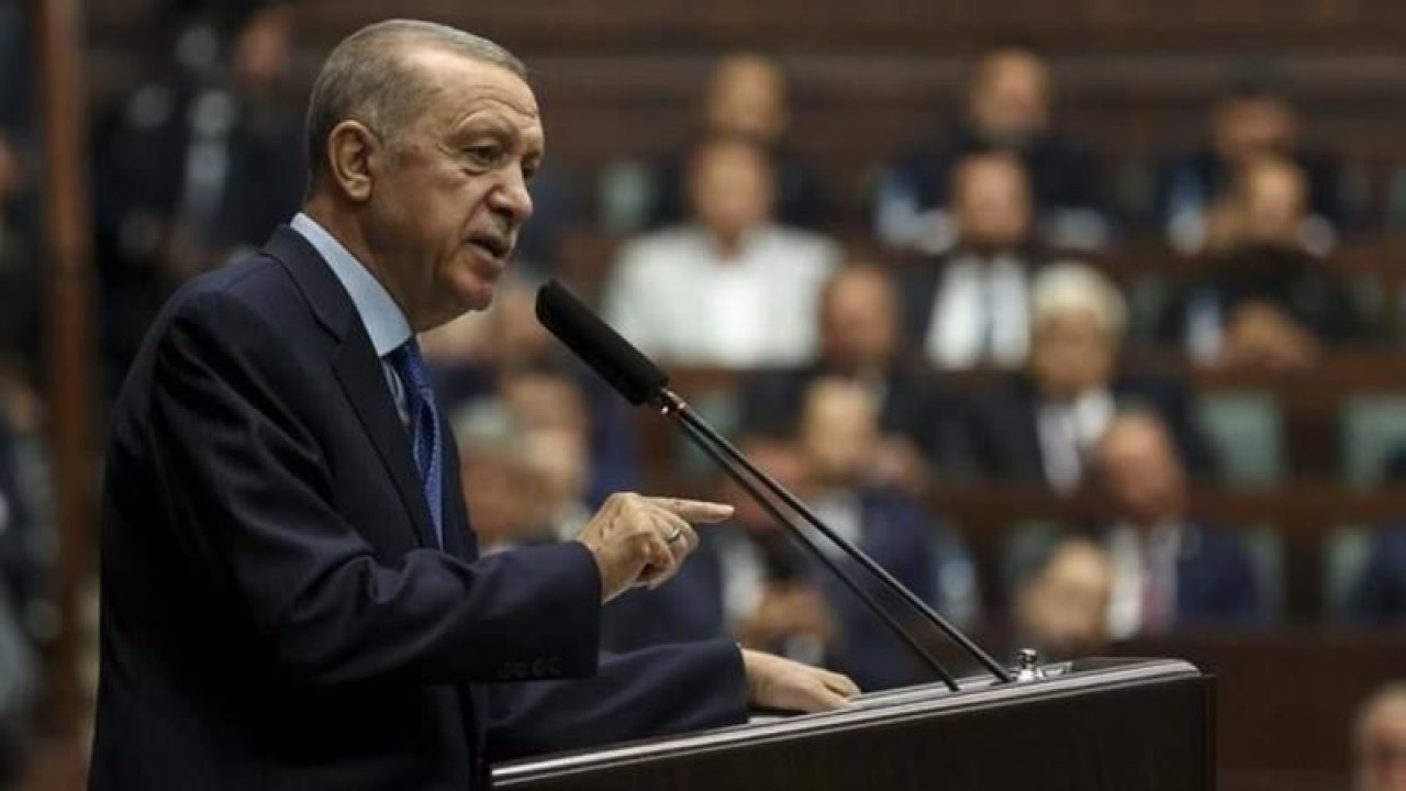 Cumhurbaşkanı Erdoğan milyonların beklediği haberi duyurdu! ” Yarın asgari ücreti açıklayacağız”