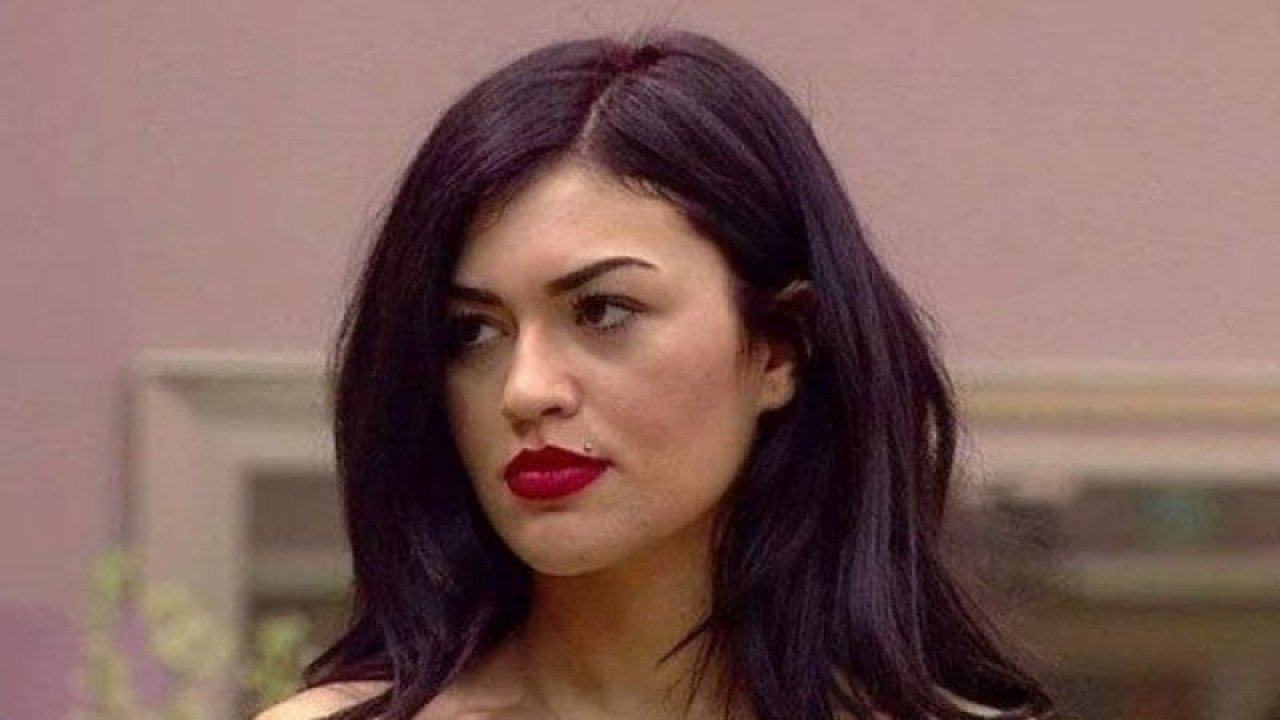 Kısmetse Olur’un Cansel’i Noel kostümü giydi! Sosyal medya sallandı!