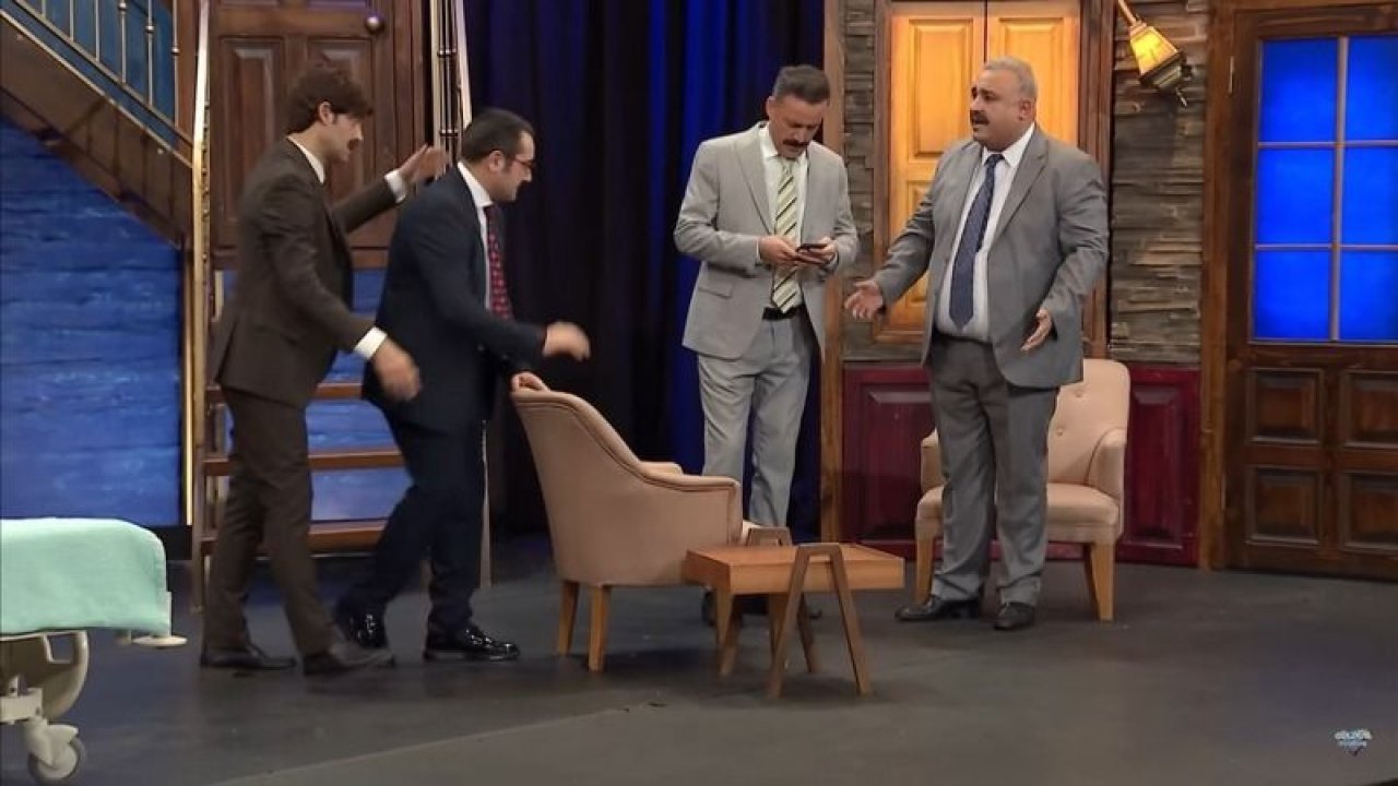 Güldür Güldür’den Erdoğan ve AK Parti skeci! U dönüşlerini tiye aldılar