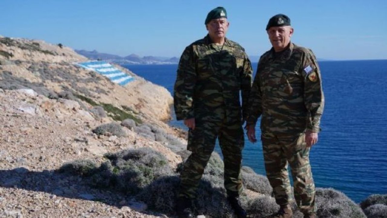 Yunan komutan işgal ettiği Türk adasından fotoğraf paylaştı