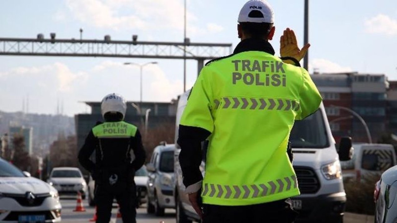 Trafik cezalarına yeni zam geldi!  Bunları yapanlar bu yıl yandı, artık 20 bin TL cezası var