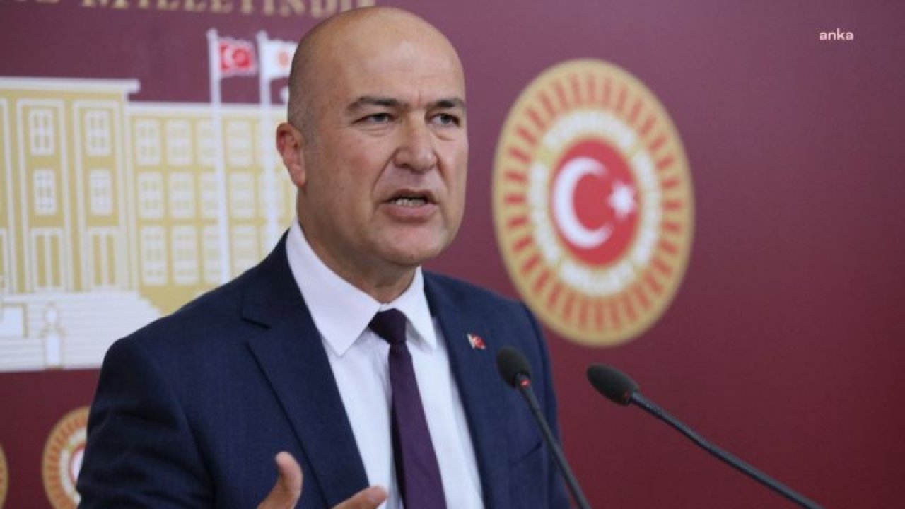 MURAT BAKAN ERZURUM’DAN BİR POLİSİN MESAJINI PAYLAŞTI: “YAŞANANLARDAN BİR POLİS OLARAK ÇOK UTANDIM AMA BİZLER EMİR KULUYUZ, BAŞIMIZDAKİ VASIFSIZ YÖNETİCİLERİN YÜZÜNDEN BİZ MEMURLAR DA ZAN ALTINDA KALIYORUZ”