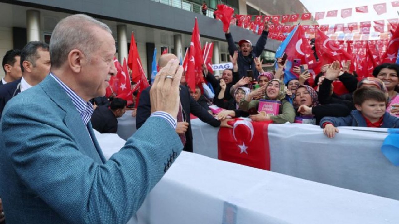 ERDOĞAN: KATAR İLE MÜŞTEREK ATTIĞIMIZ ADIMLA 1 MİLYON MÜLTECİYİ İSKÂN EDEBİLECEĞİMİZ KONUTLARIN YAPIMI DEVAM EDİYOR