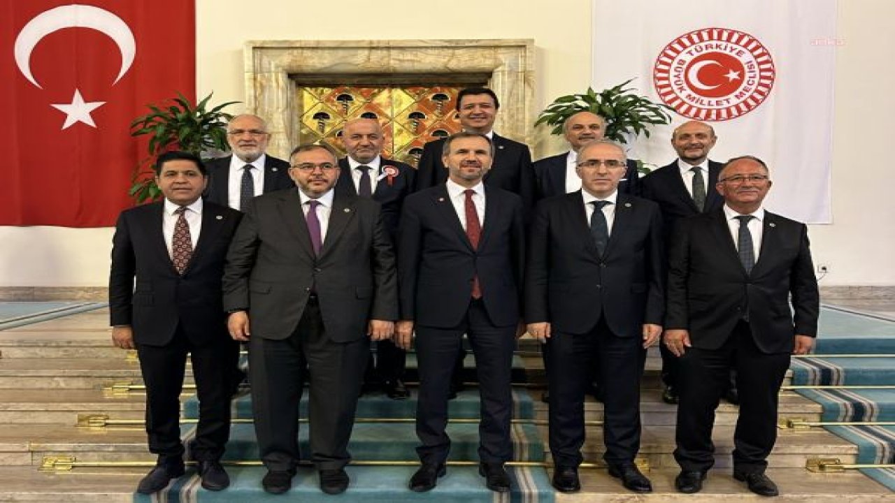 KARAMOLLAOĞLU: “UZUN BİR ARANIN ARDINDAN, YENİ DÖNEMDE TBMM’DE SORUMLULUK ÜSTLENDİK. MİLLİ GÖRÜŞÜ TEMSİL EDECEK MİLLETVEKİLİ ARKADAŞLARIMIZA BAŞARILAR DİLİYORUM”