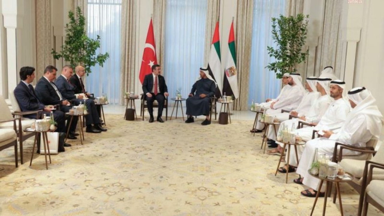 CUMHURBAŞKANI YARDIMCISI YILMAZ VE BAKAN ŞİMŞEK BİRLEŞİK ARAP EMİRLİKLERİ DEVLET BAŞKANI EL NAHYAN İLE BİR ARAYA GELDİ