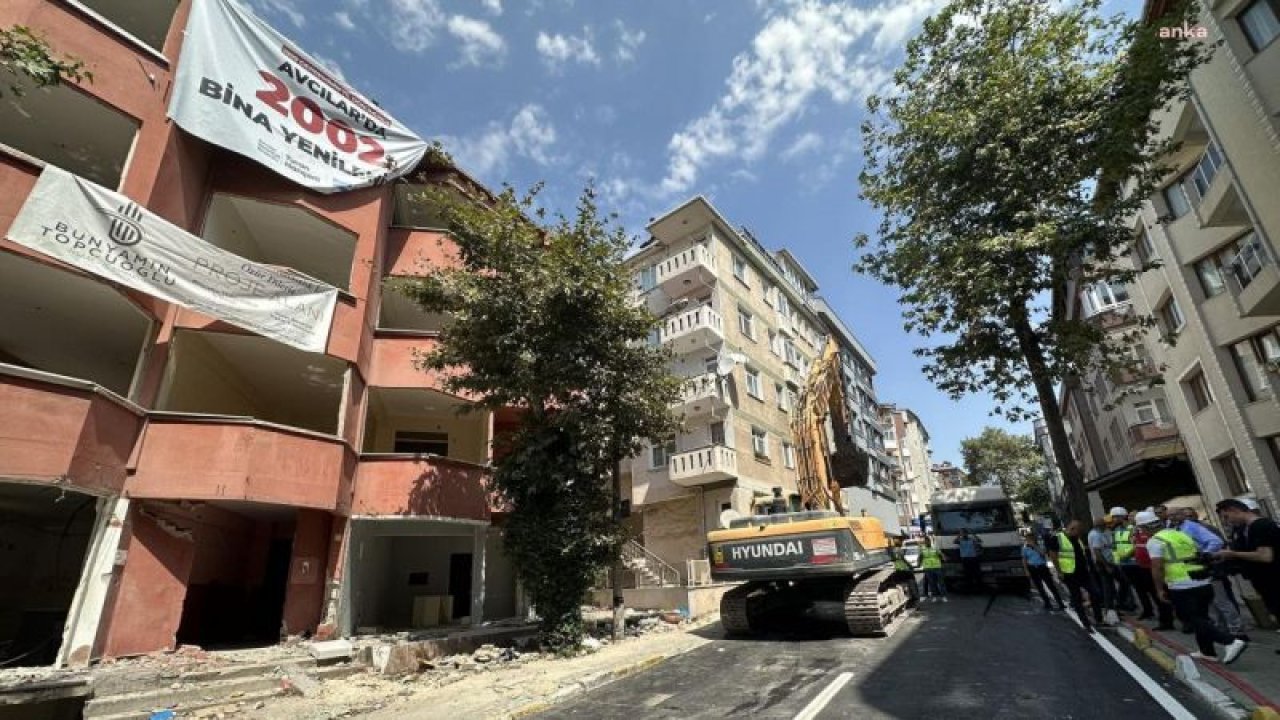 AVCILAR BELEDİYESİ 17 AĞUSTOS’UN 24. YILINDA İLÇEDEKİ 1999’UNCU RİSKLİ BİNAYI DA YIKTI