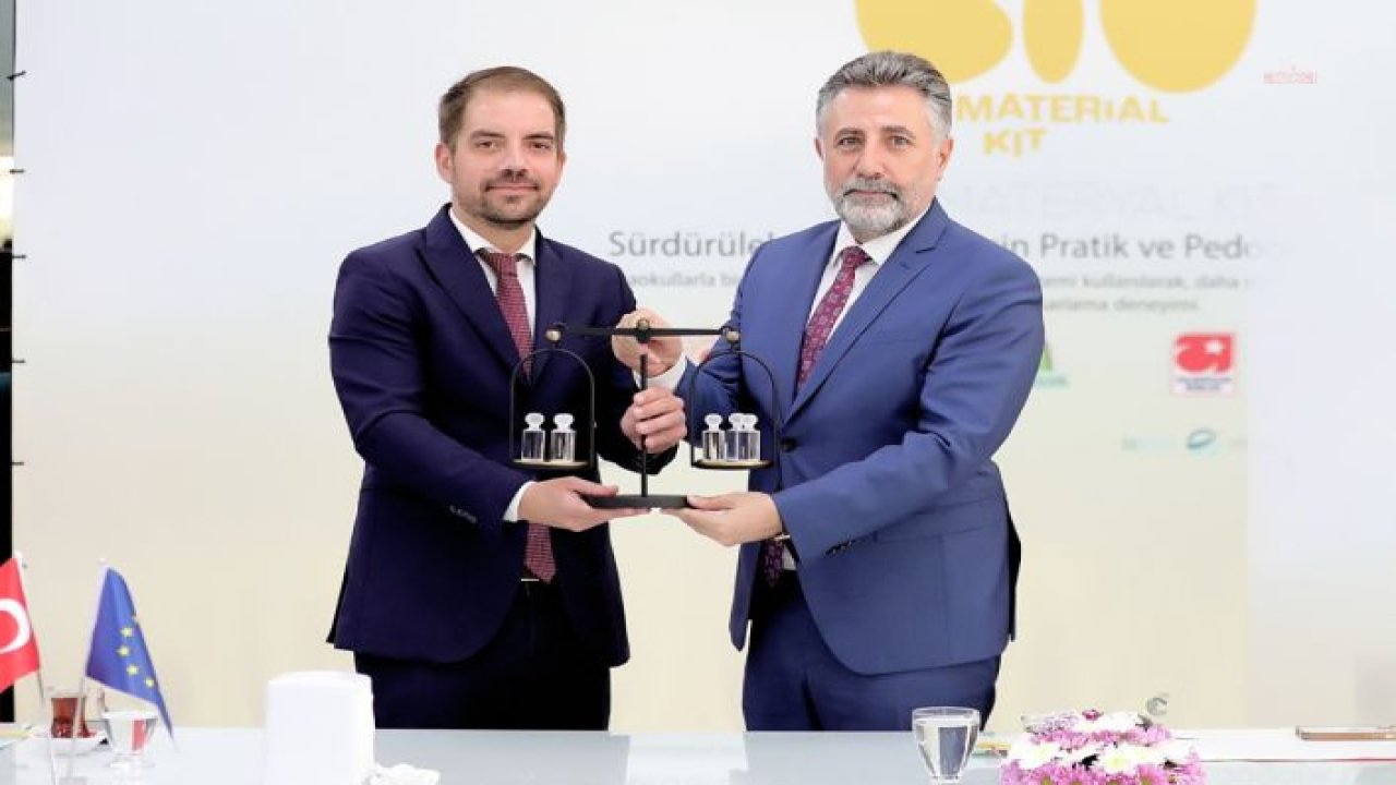 BAYRAKLI BELEDİYESİ, ‘SÜRDÜRÜLEBİLİR TÜKETİM İÇİN PRATİK VE PEDAGOJİK DENEYİM’ BAŞLIKLI AB PROJESİNİ TANITTI. SANDAL: “GELECEĞE YÖNELİK UMUT DOLU BİR ADIM”