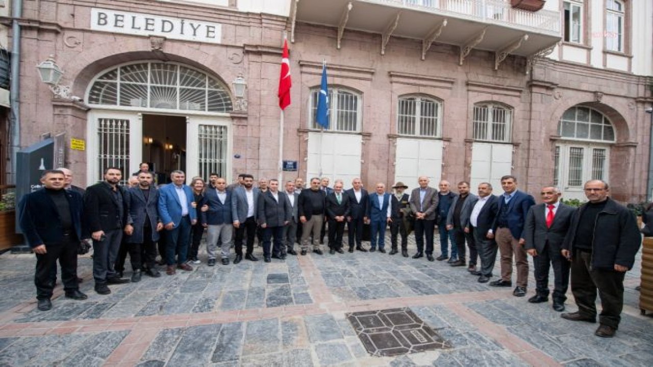 İZMİR BÜYÜKŞEHİR BELEDİYE BAŞKANI TUNÇ SOYER, İZMİR’DEKİ ERZURUMLULARLA BULUŞTU