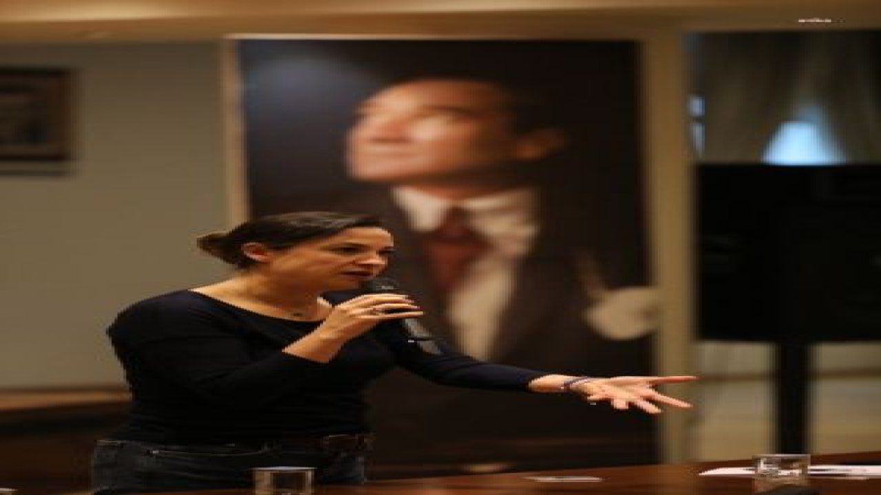BAŞKAN CERİTOĞLU SENGEL’DEN MERYEM ANA EVİ TEPKİSİ: “BU FİLİZ MESELESİ DEĞİL BELEDİYENİN MESELESİ DEĞİL. BU; EFES SELÇUK’UN MESELESİ İZMİR’İN MESELESİ,  ÜLKENİN MESELESİDİR “