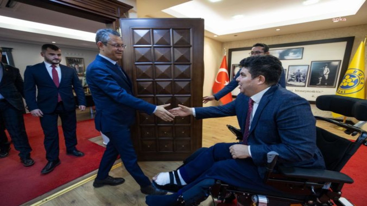CHP LİDERİ ÖZEL, BUCA BELEDİYE BAŞKANI ERHAN KILIÇ’I ZİYARET ETTİ