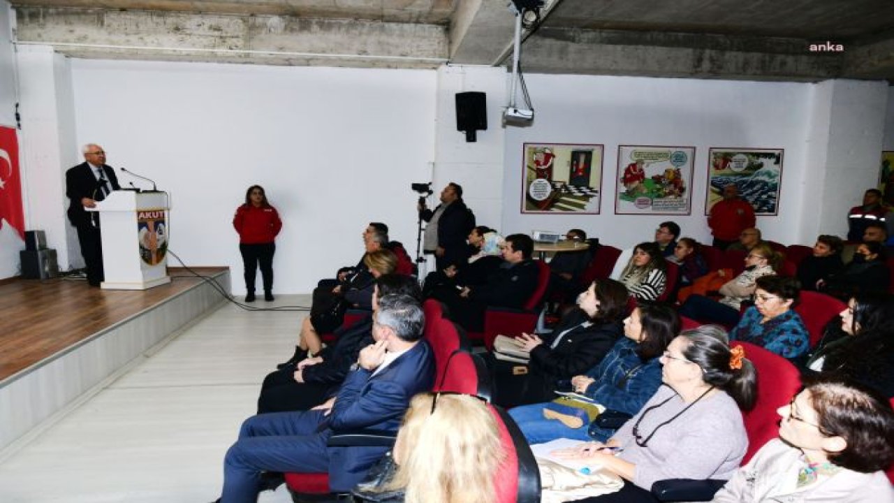 KARABAĞLAR’DA MAHALLE AFET GÖNÜLLÜLERİ EĞİTİMİ BAŞLADI