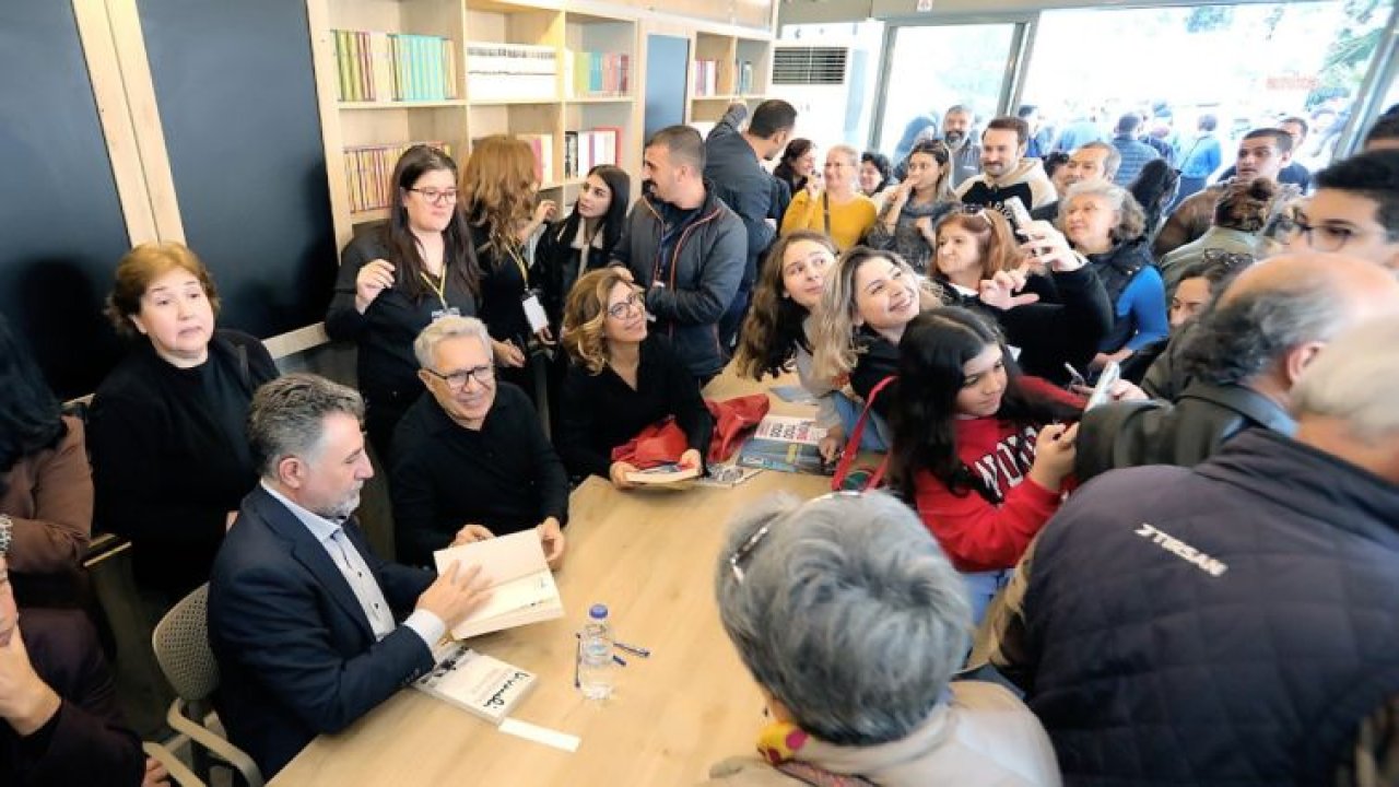 BAYRAKLI’DA LİVANELİ KÜTÜPHANESİ, ZÜLFÜ LİVANELİ’NİN KATILIMIYLA AÇILDI