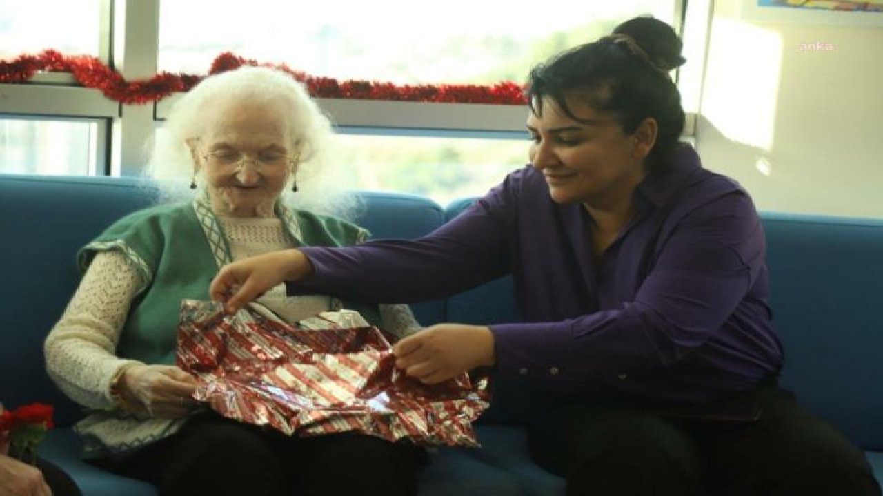 KARTAL BELEDİYESİ’NDEN HUZUREVİ SAKİNLERİNE YILBAŞI ZİYARETİ