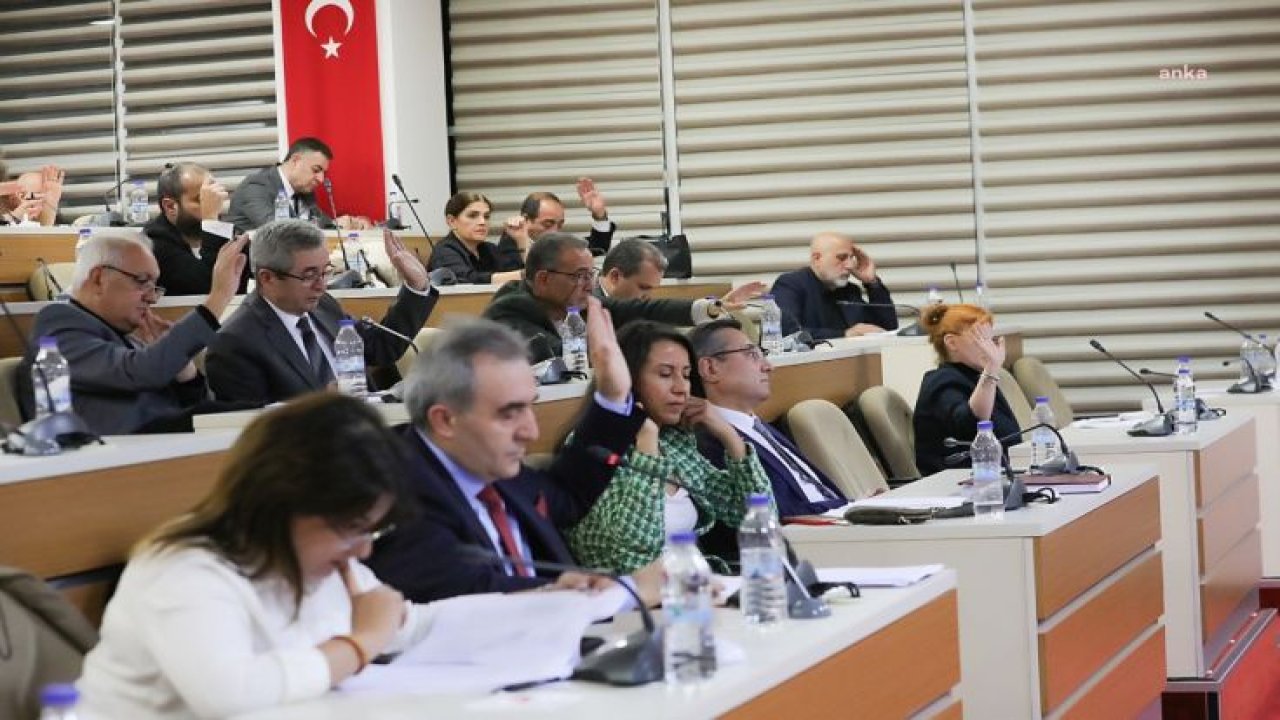 BAYRAKLI KENT MEYDANI’NA ‘KUVAYI MİLLİYE’ İSMİ VERİLECEK