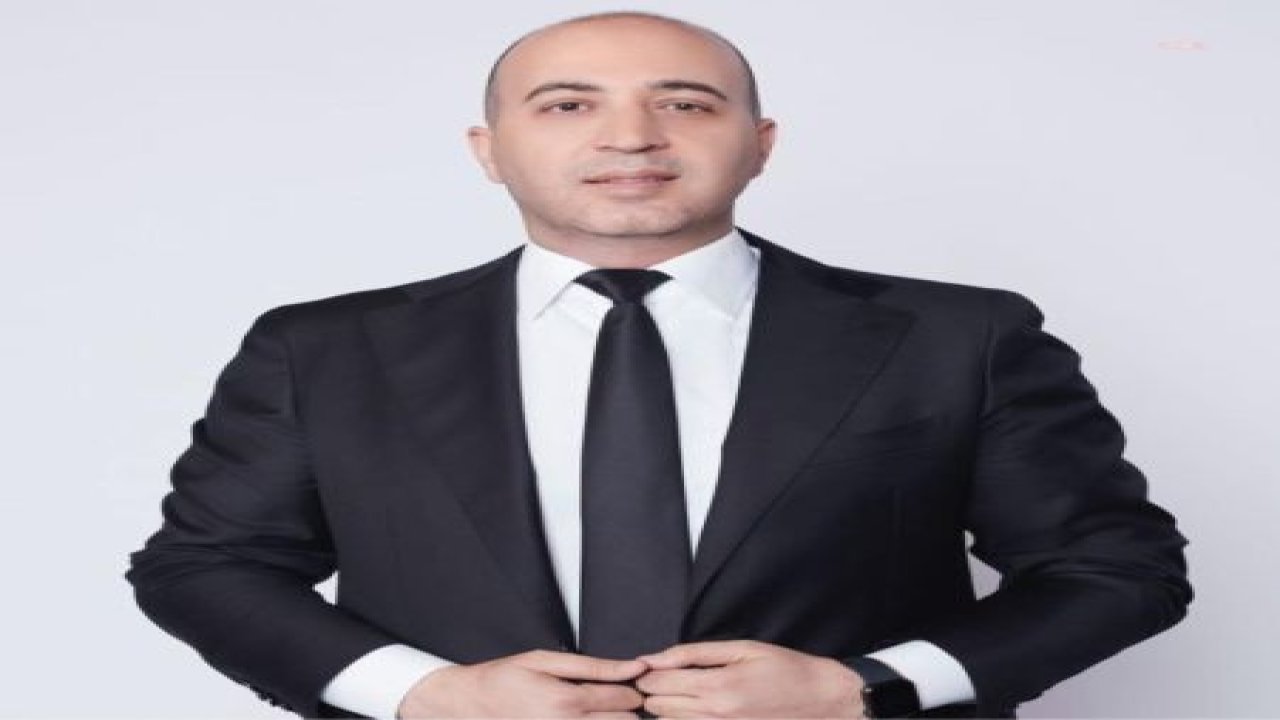 MİMAR SEDAT YALÇINKAYA, CHP’DEN BAKIRKÖY BELEDİYE BAŞKAN ADAY ADAYI OLDUĞUNU DUYURDU