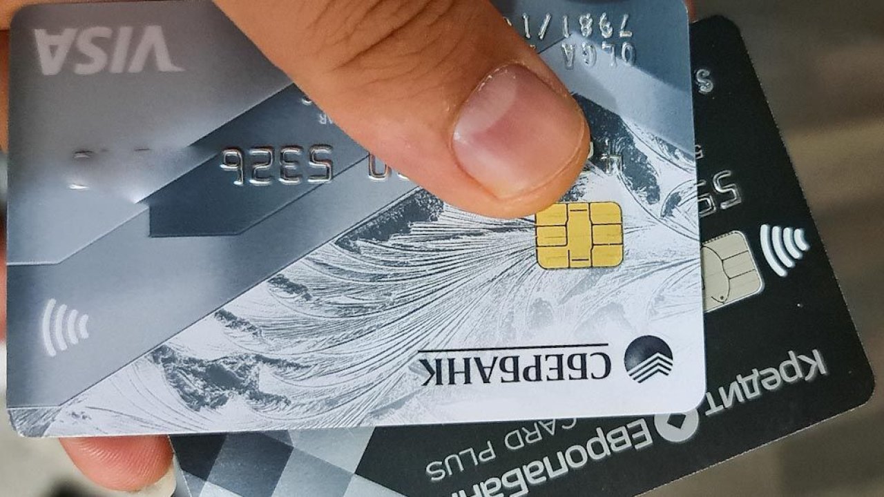 Bu Uygulamaları Hemen Silin! Kredi Kartınızdan Para Çekilebilir